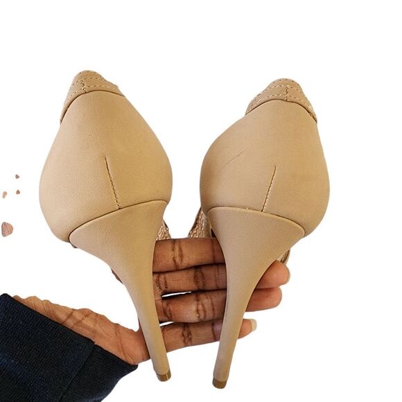 Jessica Simpson - Picture 2 of 7